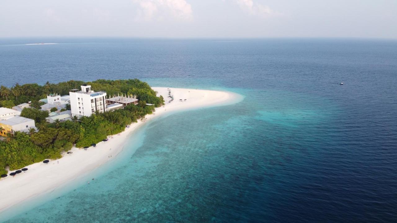 Ukulhas Villa Beach Hotel Exterior foto